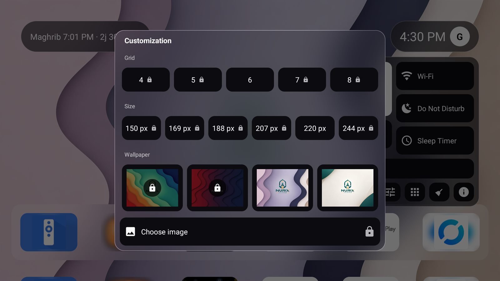 Kad Penyesuaian: pilihan grid, saiz dock, dan empat wallpaper.